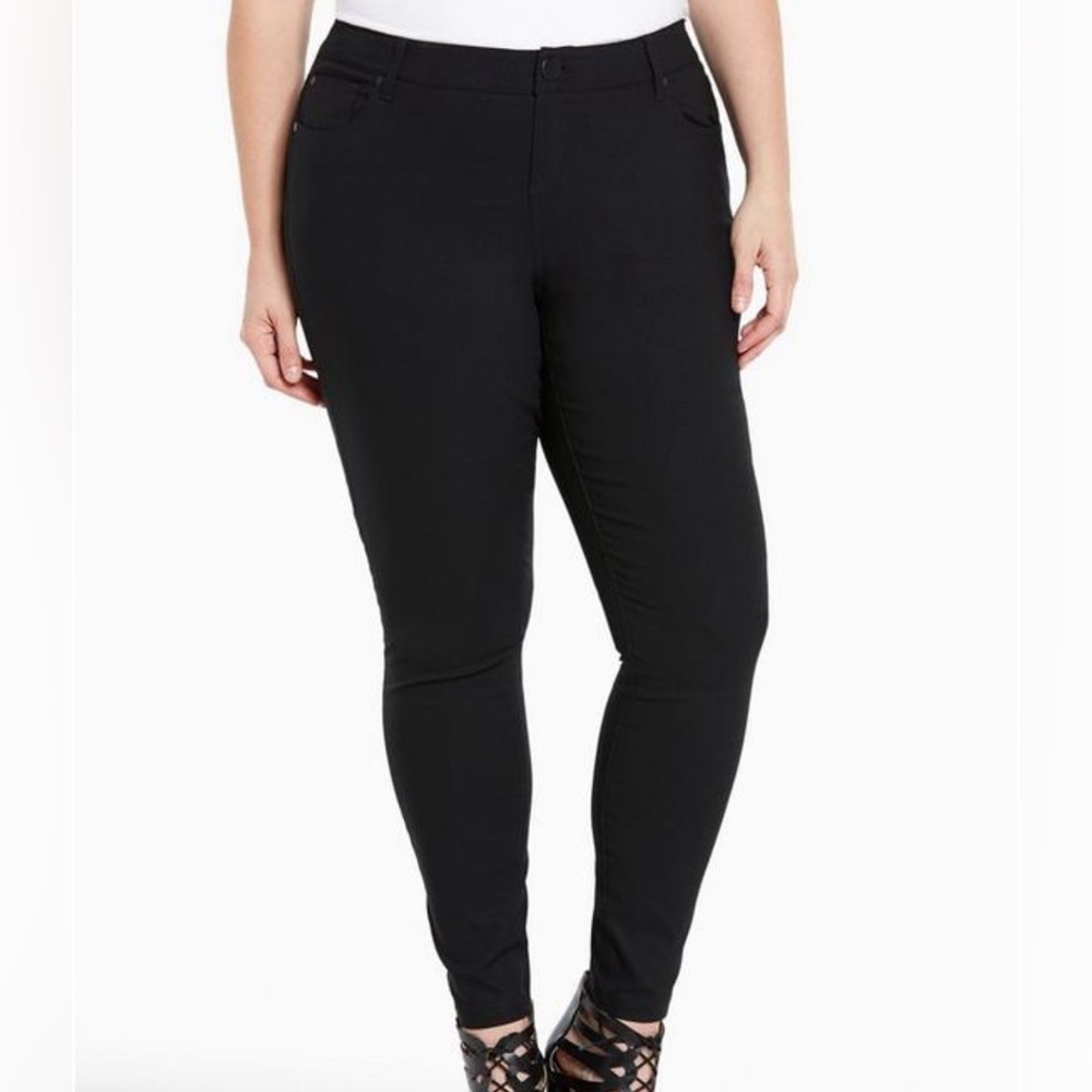 Studio Ponte Stretch Skinny Pant - Black